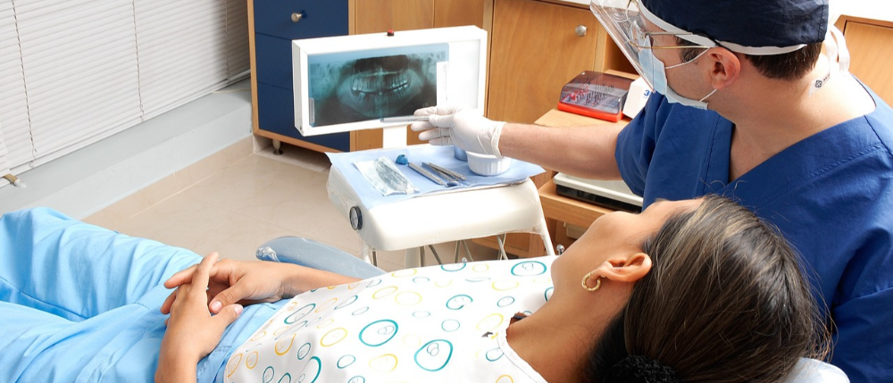Professionelle Zahnreinigung | Zahnaufhellung 